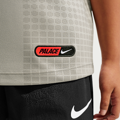 England x Palace Little Kids' Short-Sleeve Soccer Top. Nike.com